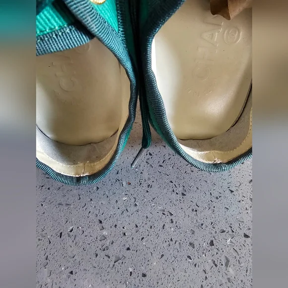 Chanel Sneaker Made In Italy💚 - Picture 17 of 17